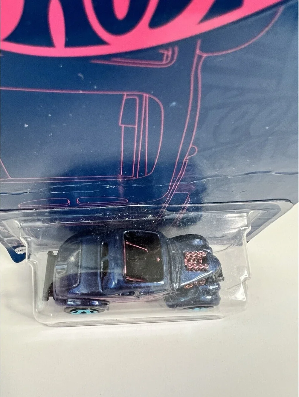 Hot Wheels Pearl and Chrome 2022 Vehicle Mix 1 - PASS N GASSER 4/5
